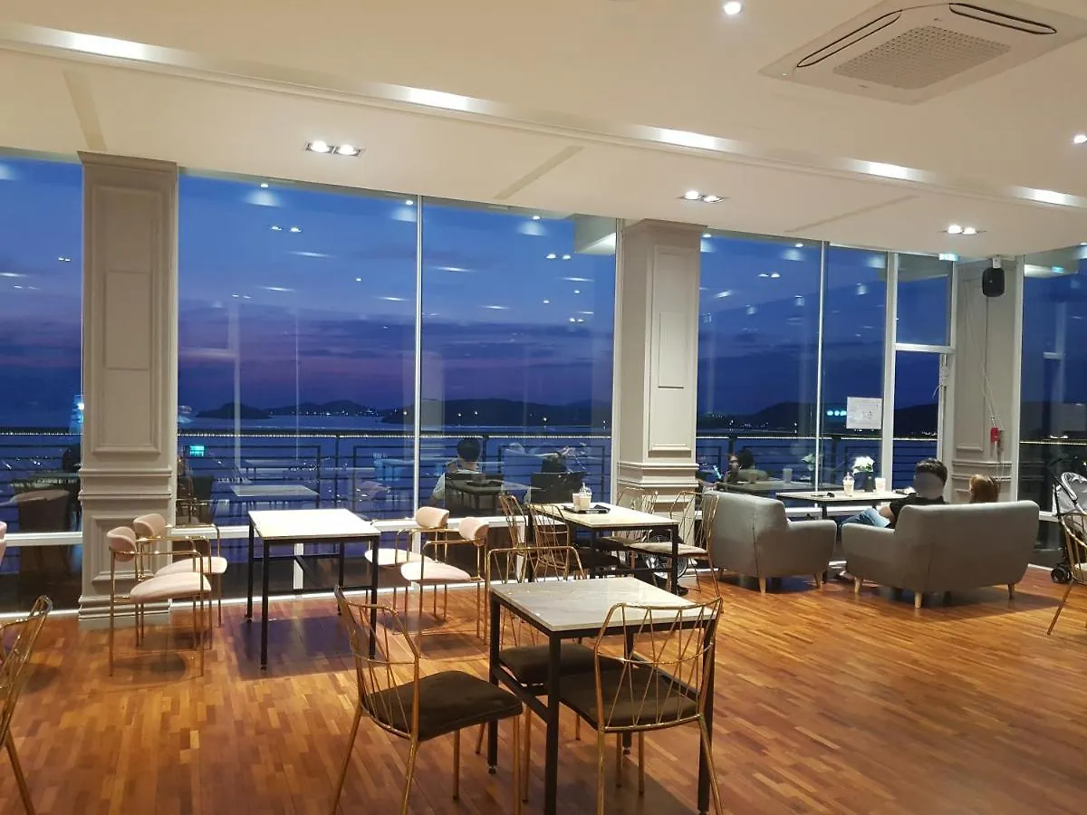 Hotel Hue Loft Incheon Südkorea